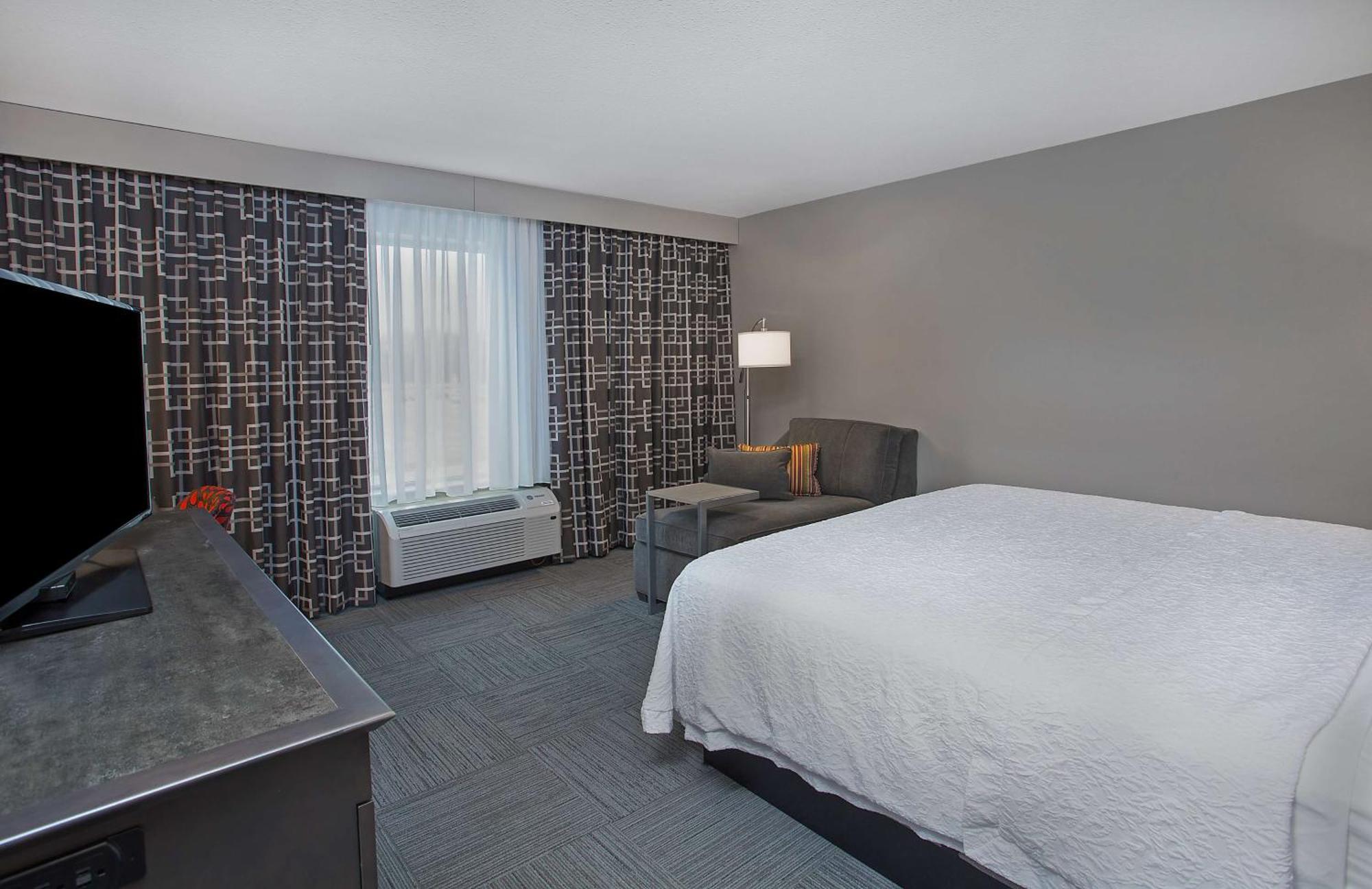 Hampton Inn Vincennes Exteriör bild