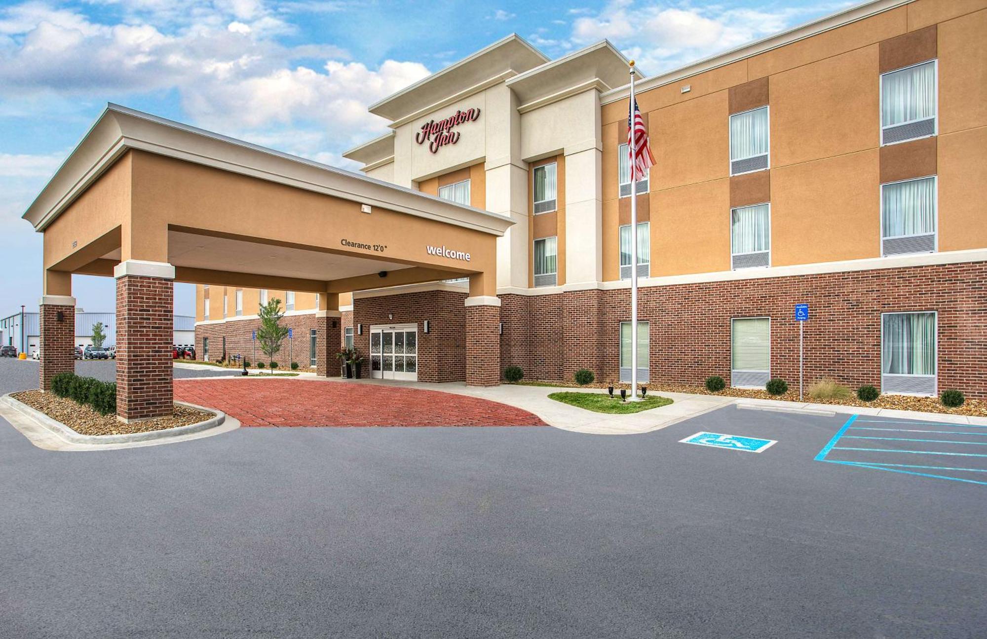 Hampton Inn Vincennes Exteriör bild
